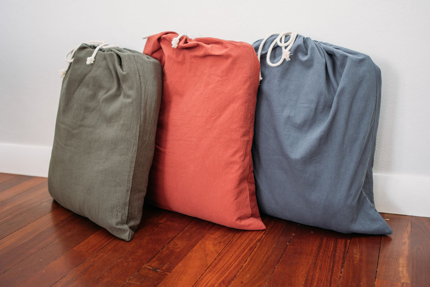 Free Gift! - Matching Storage Bag